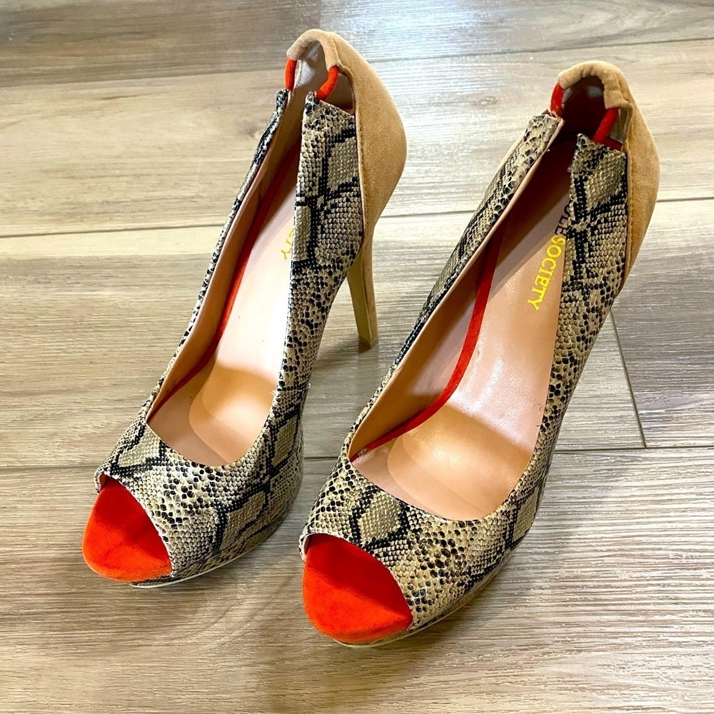 SOLE Society Heels